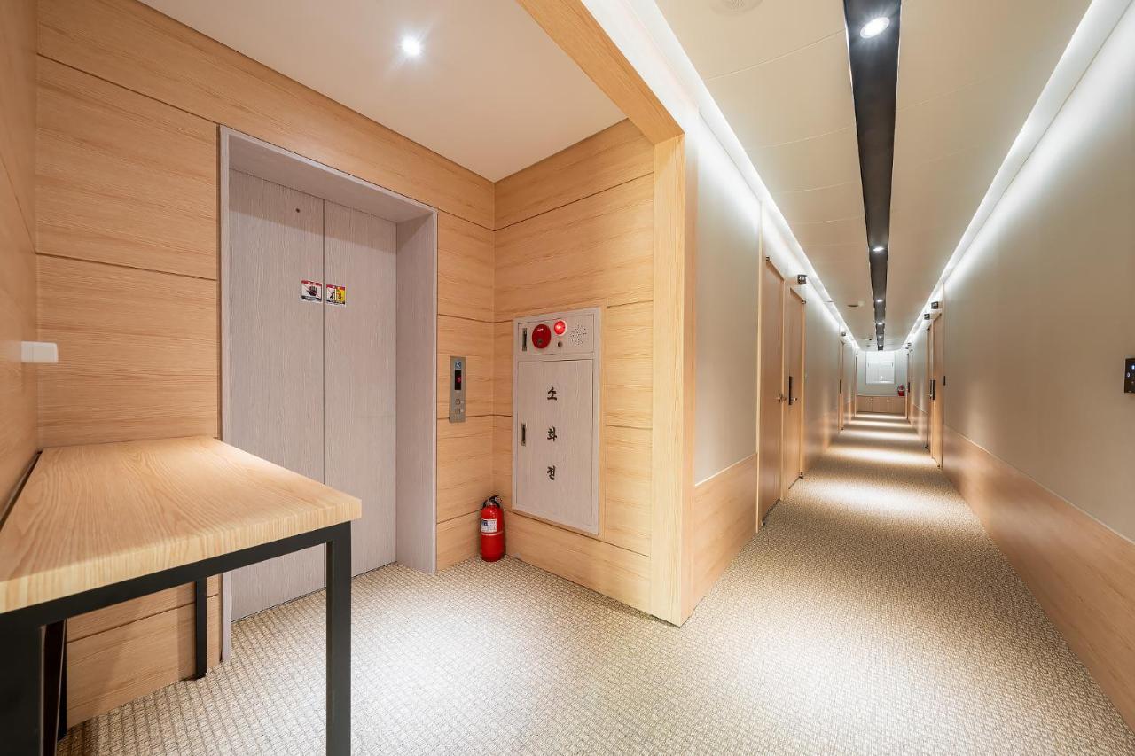 The Nox Hotel Suwon Exterior foto